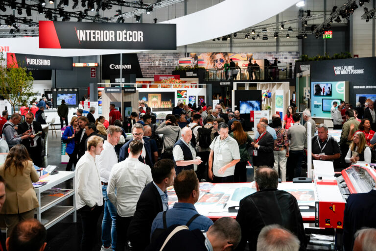 Inspiracija i oduševljenje: rekordan broj ugovora potpisan na drupa 2024